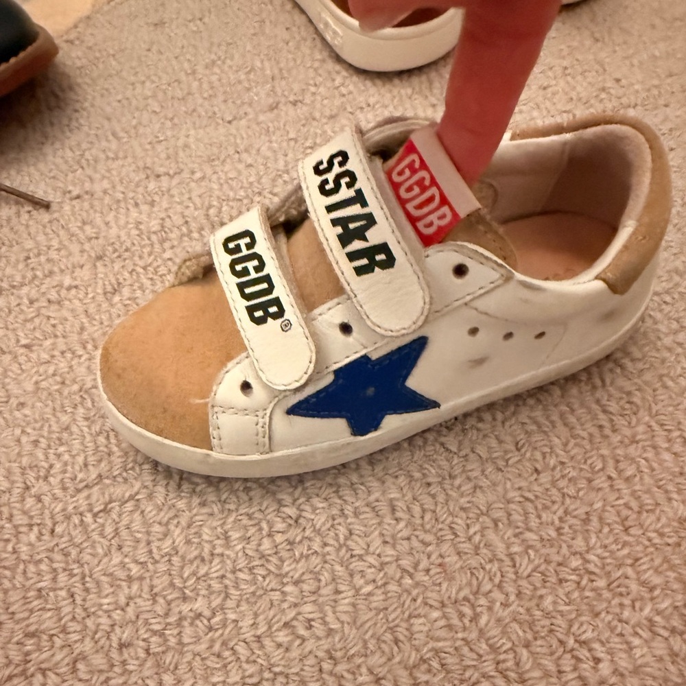 Golden Goose Kids Sneakers - White and Tan - Picture 2 of 5